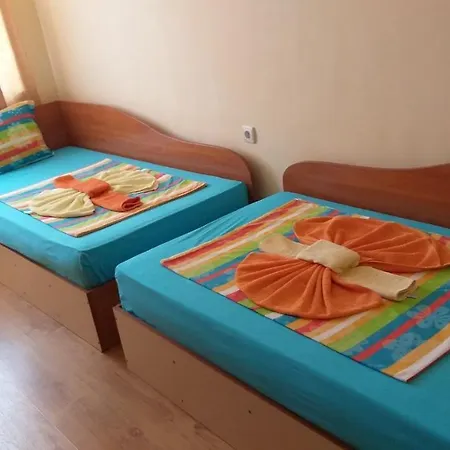 Ivanovi בית הארחה 3*